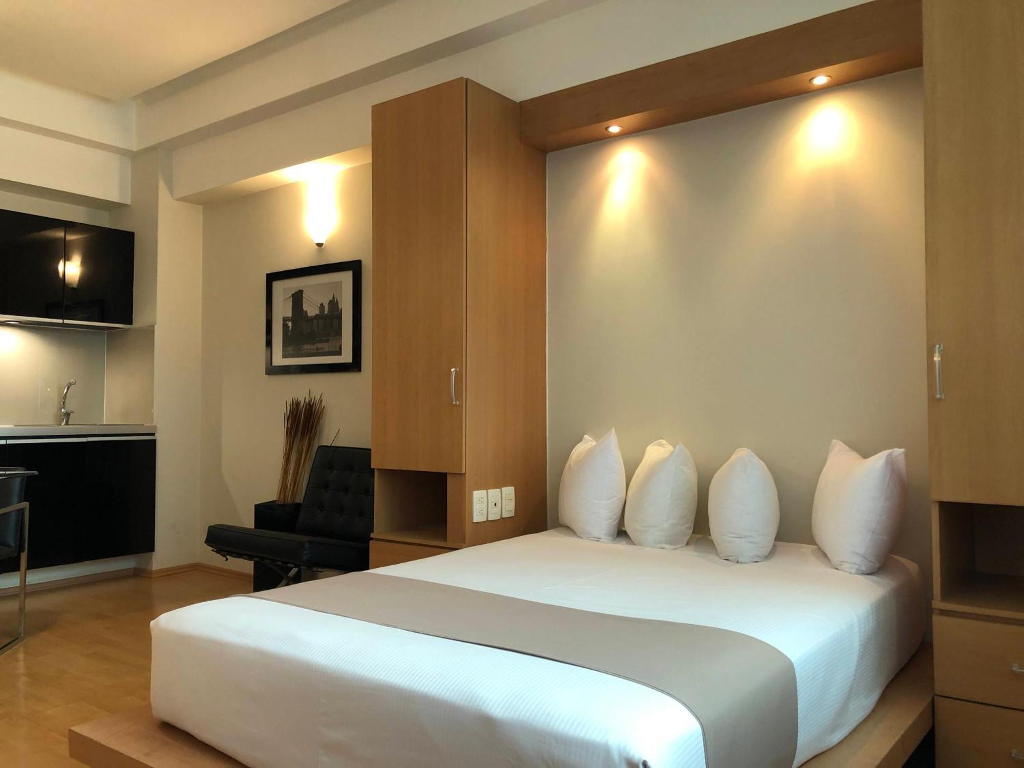 Capri Reforma 410 Aparthotel Kota Meksiko Ruang foto